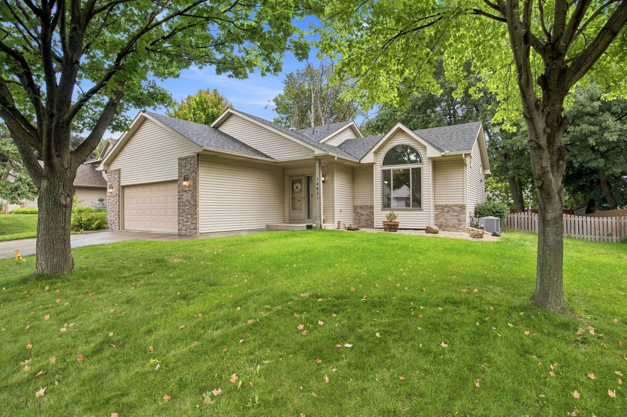 14631 Meadowood DR, Savage, MN 55378