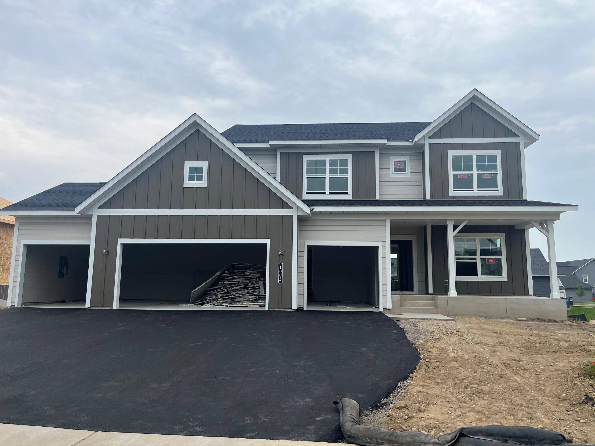 1003 Oakwood LN S, Delano, MN 55328