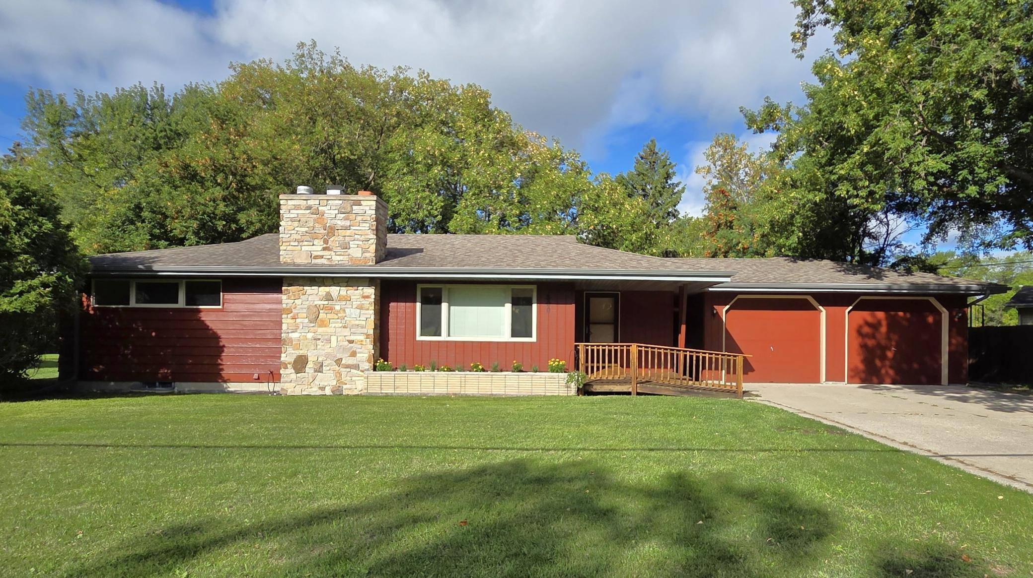800 14th AVE, International Falls, MN 56649
