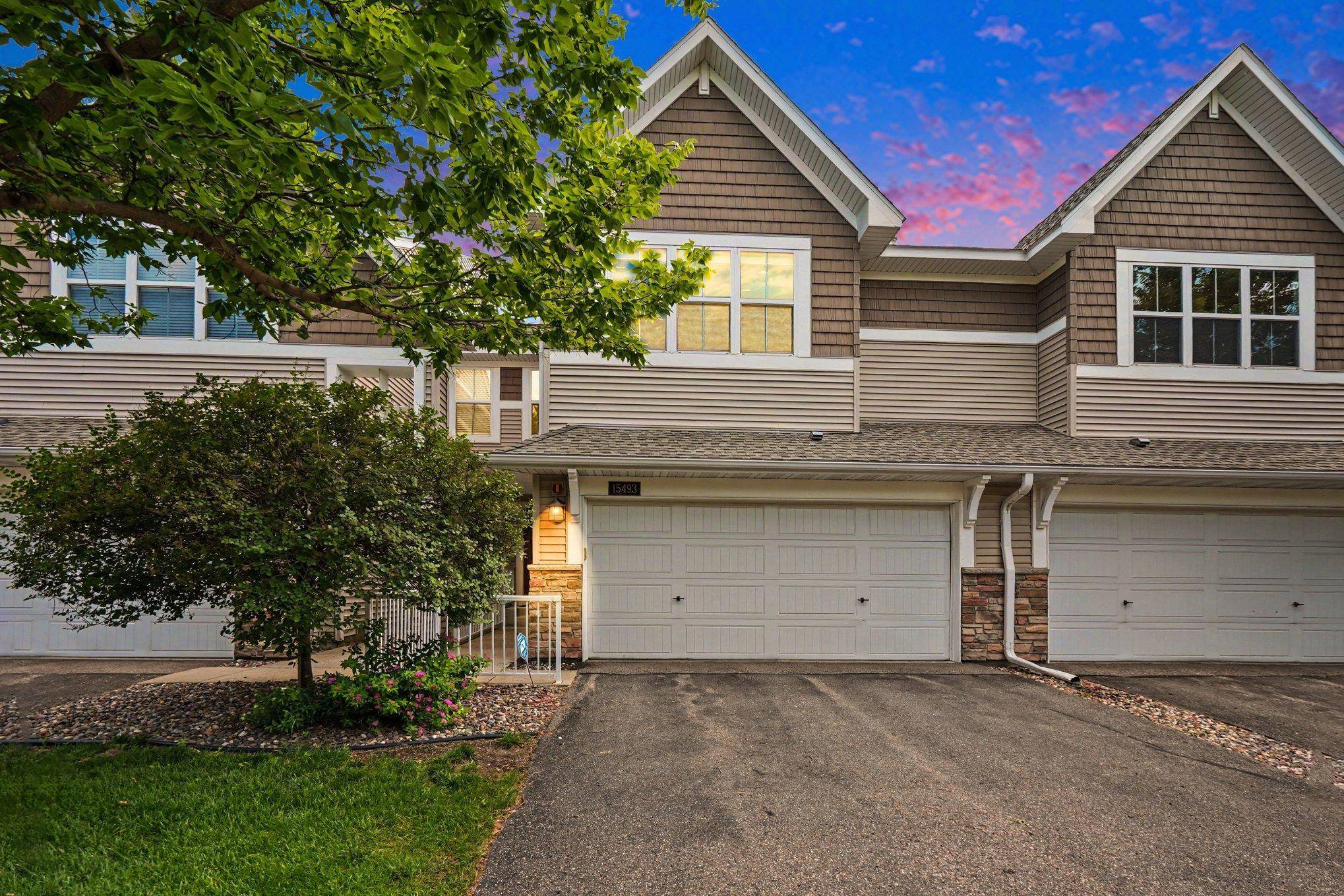 15493 June Grass LN, Eden Prairie, MN 55347