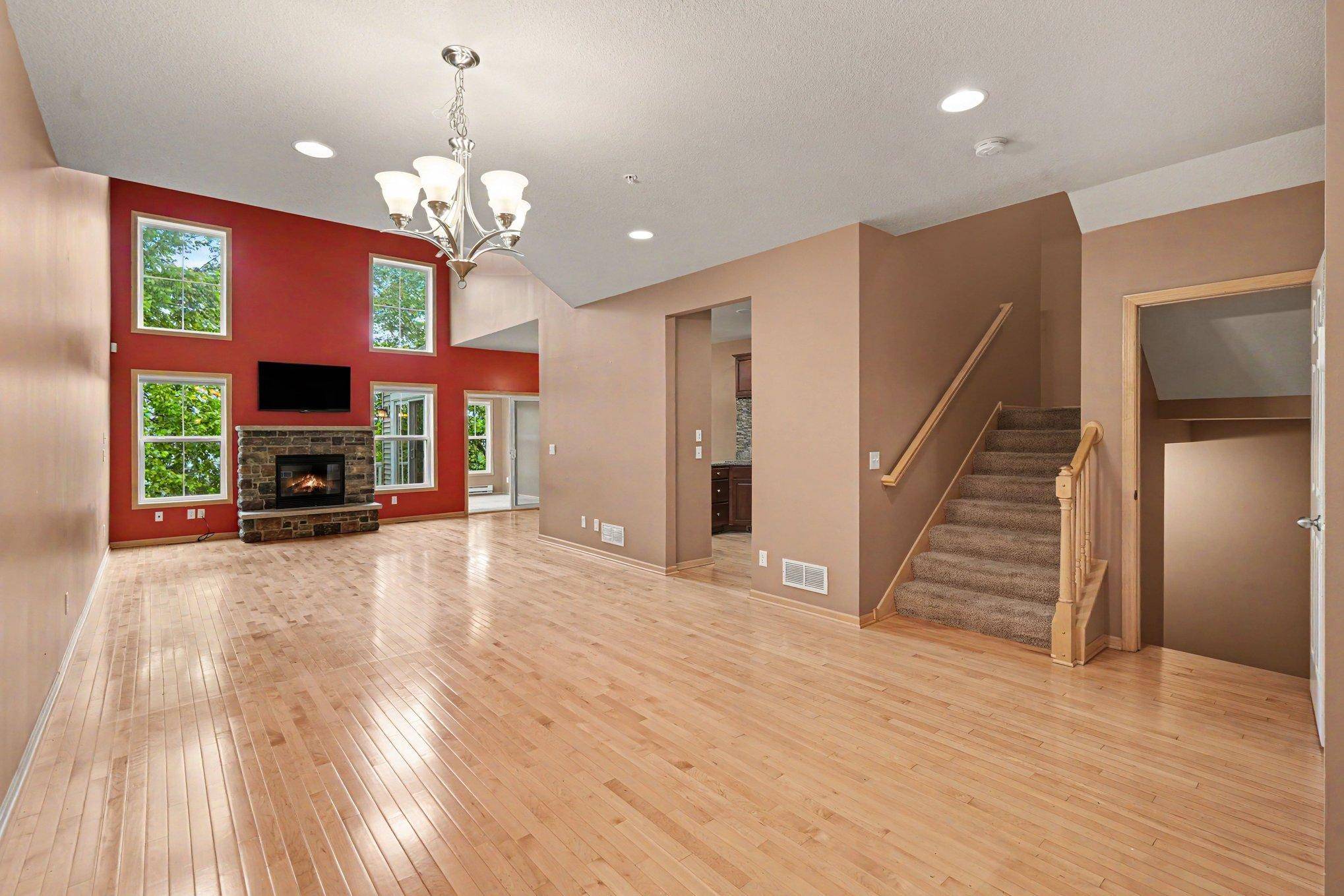 15493 June Grass LN, Eden Prairie, MN 55347