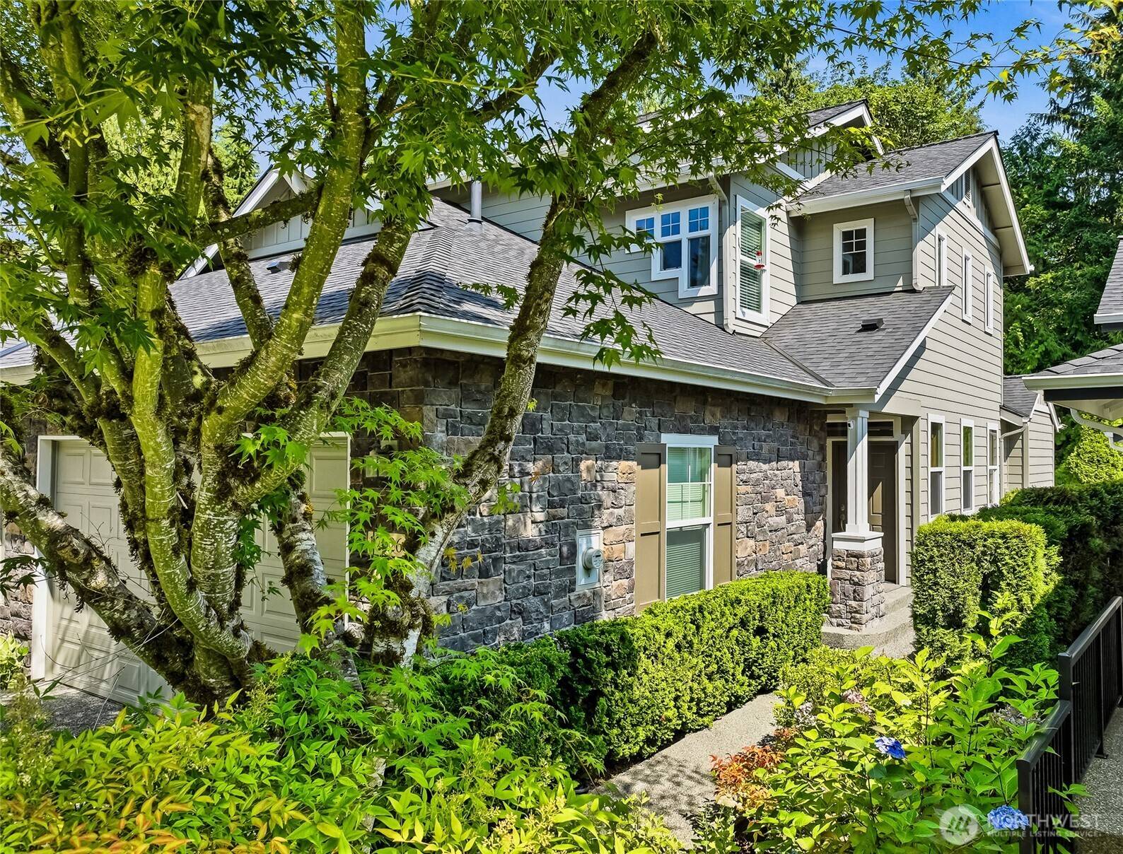 12026 Big Leaf WAY NE, Redmond, WA 98053
