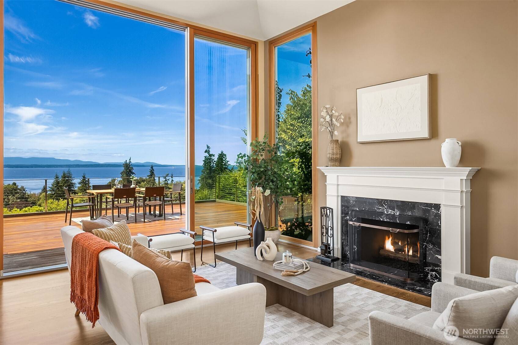 17020 74th AVE W, Edmonds, WA 98026