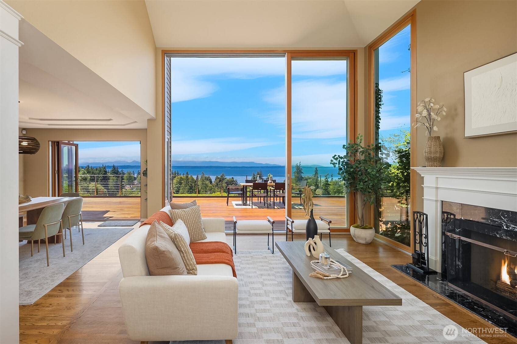 17020 74th AVE W, Edmonds, WA 98026