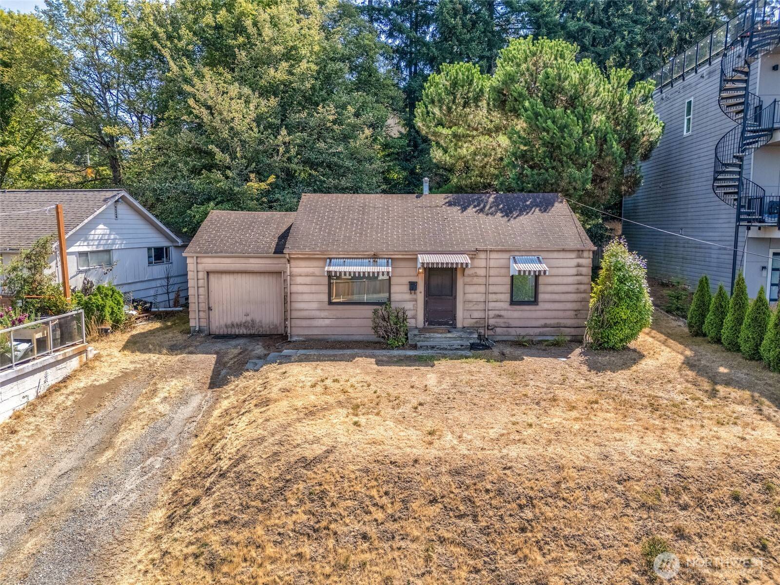406 Windsor WAY NE, Renton, WA 98056