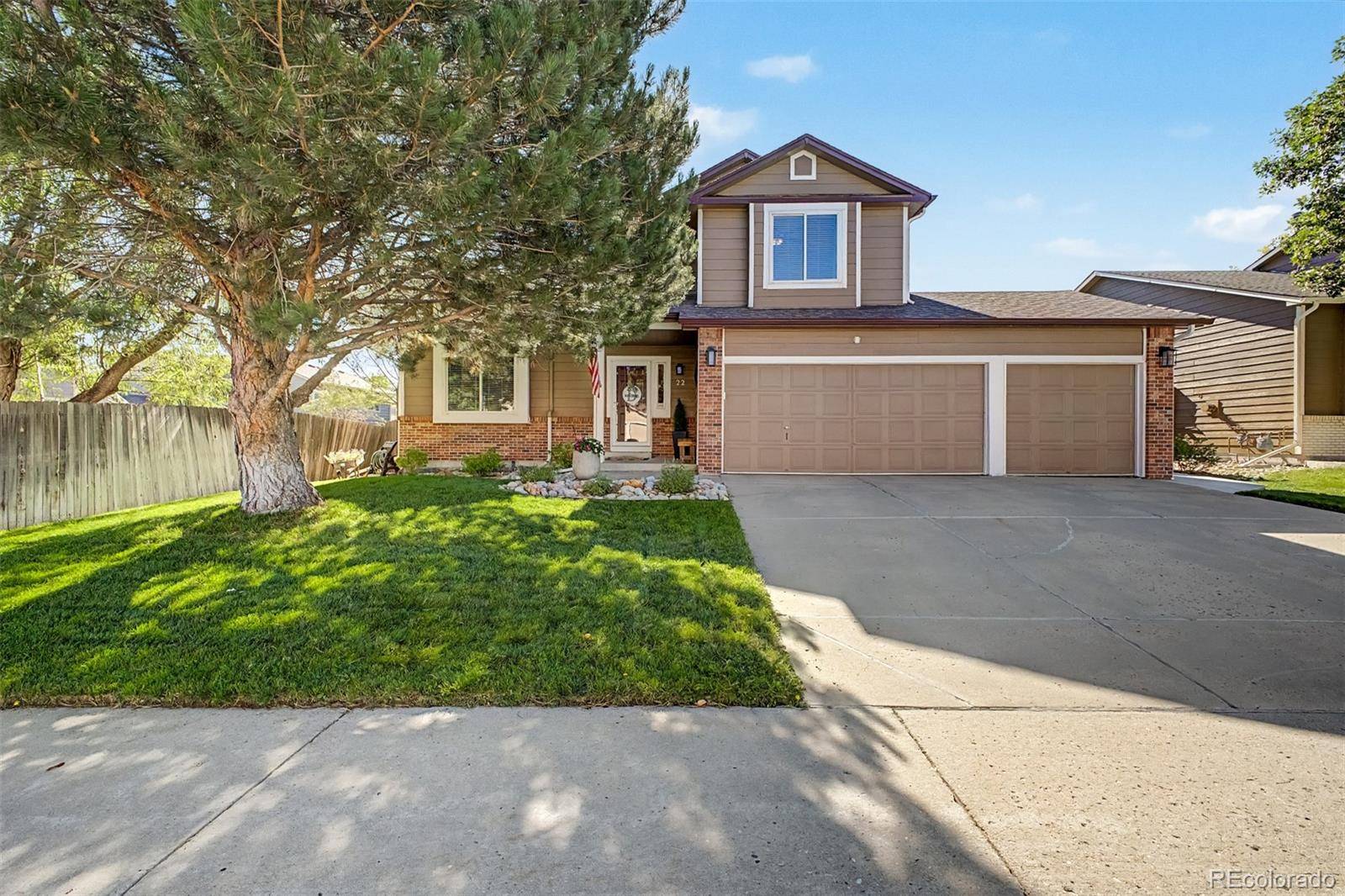 22 Heritage AVE, Castle Rock, CO 80104