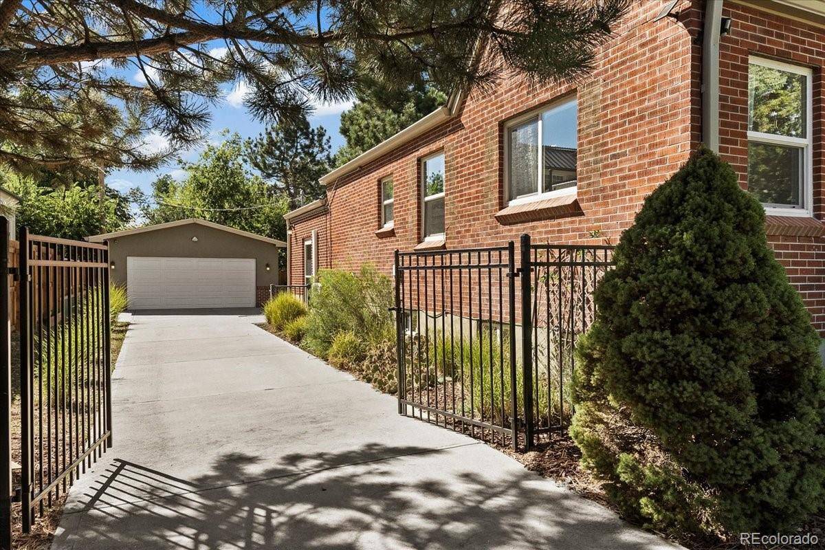 627 Oneida ST, Denver, CO 80220