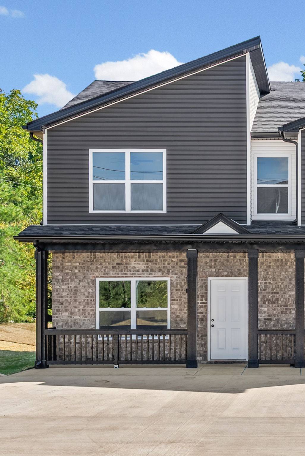 160 Fairview Ln #B1, Clarksville, TN 37040
