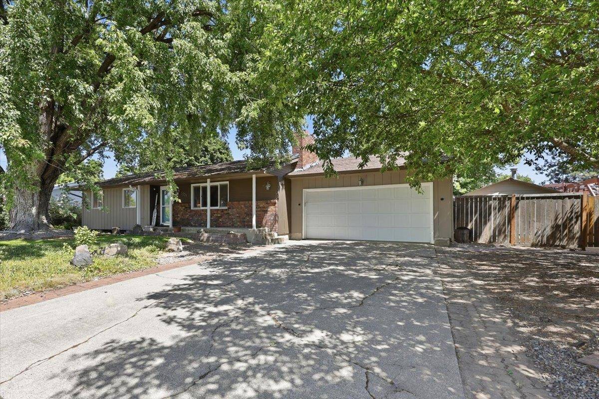 5721 S Moran Dr, Spokane, WA 99223
