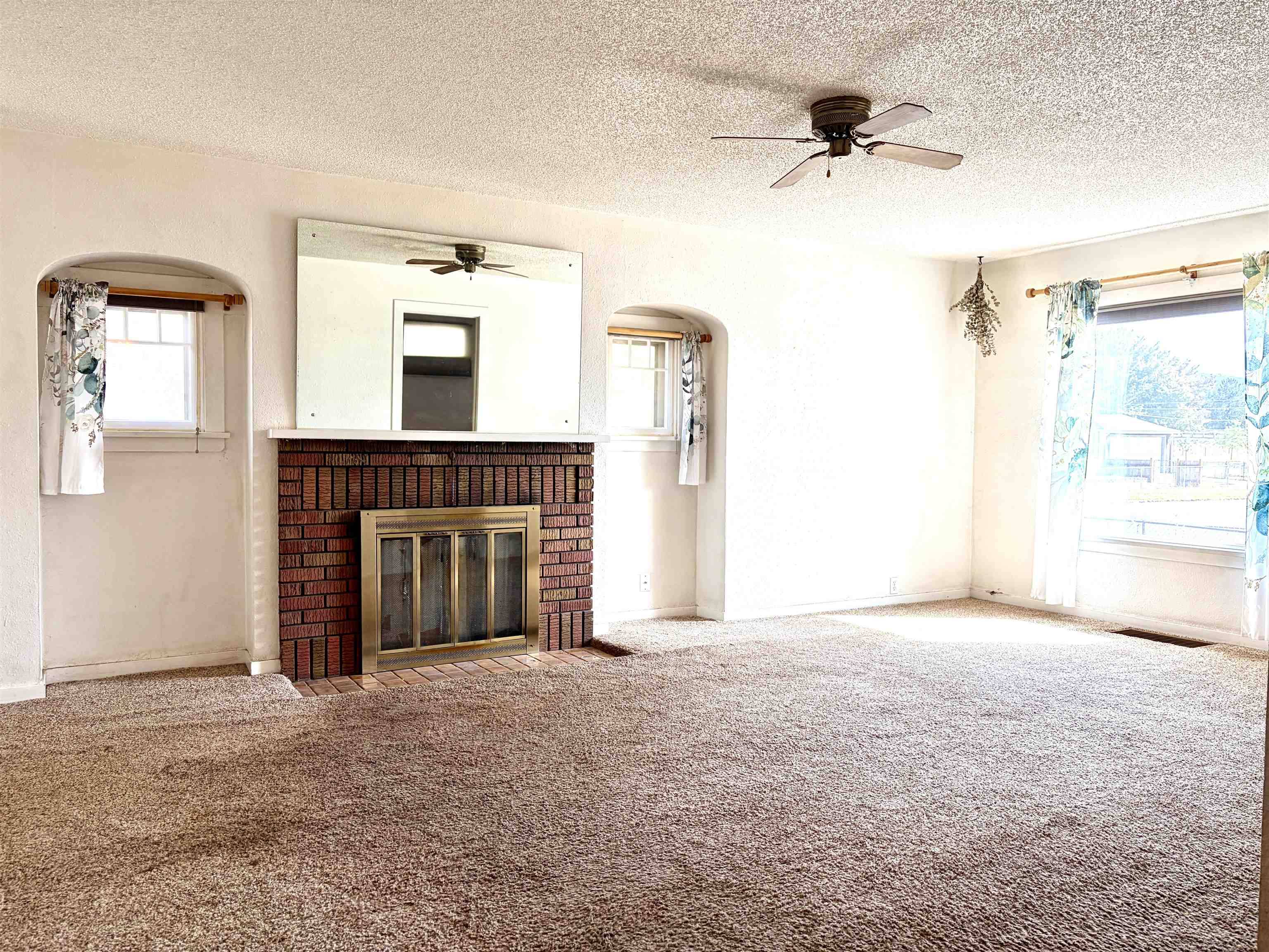 3923 E Pacific Ave, Spokane, WA 99202