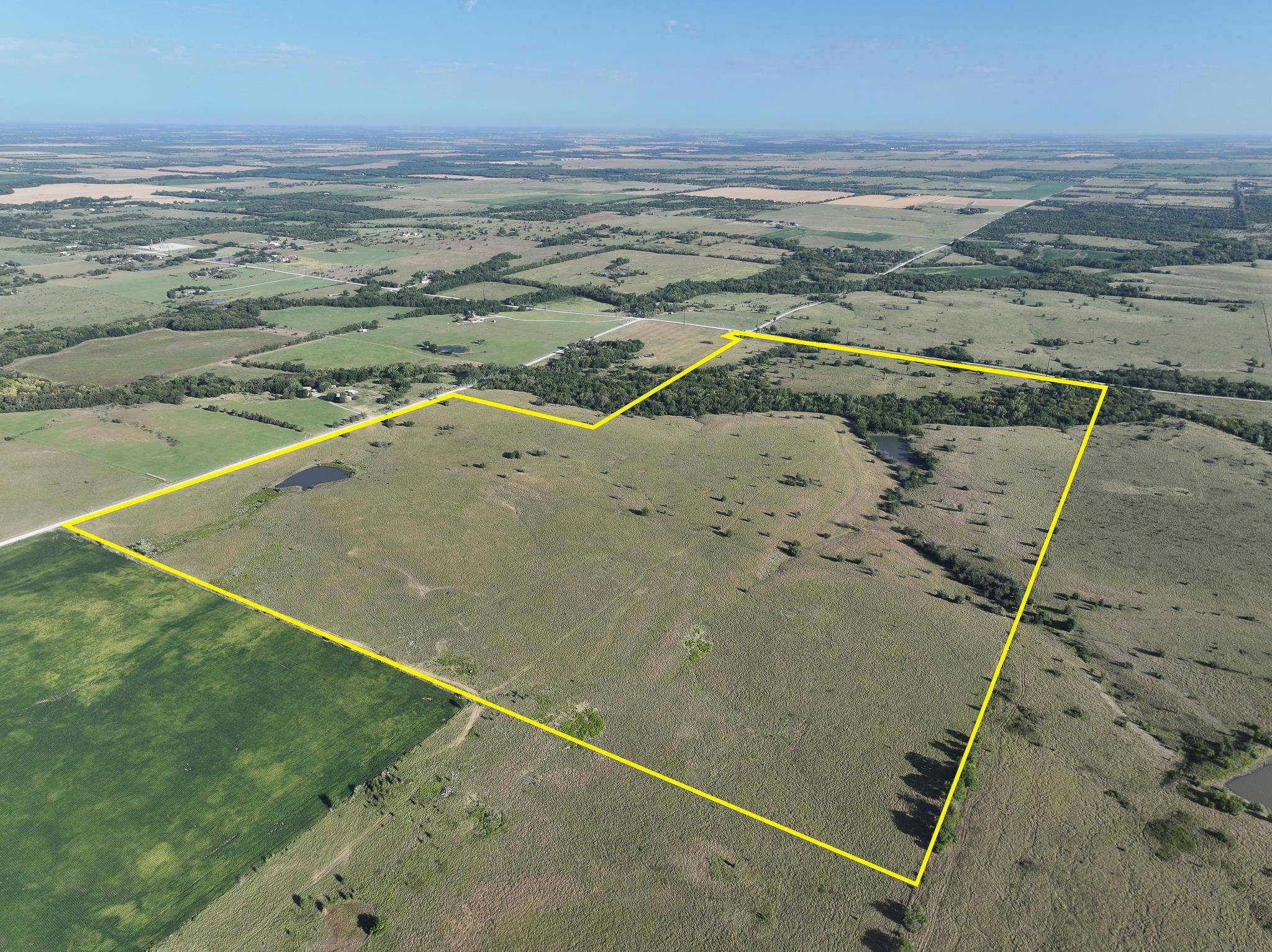 504 SW Hunter Rd, Towanda, KS 67144