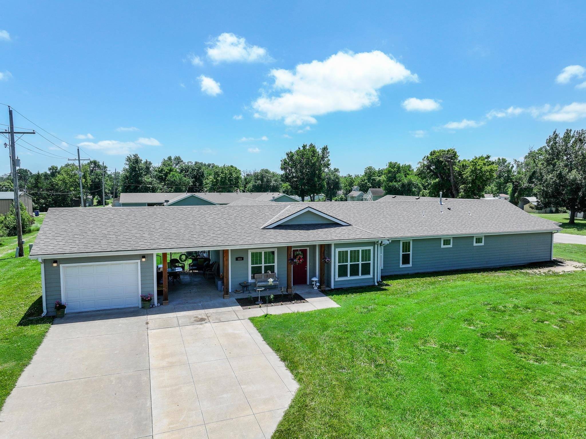 1108 N Main, Eureka, KS 67045