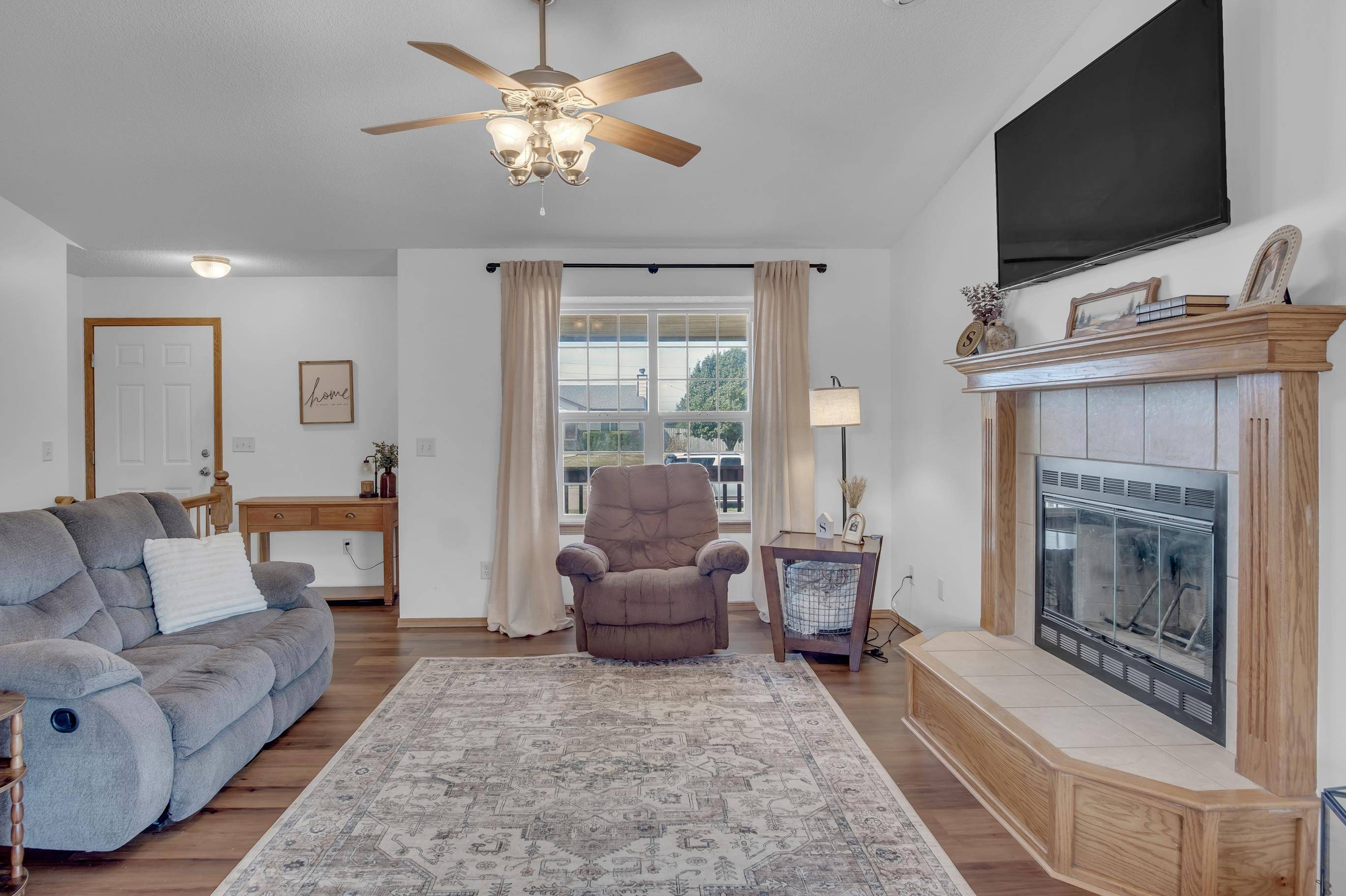2306 Paddington Ct, Newton, KS 67114