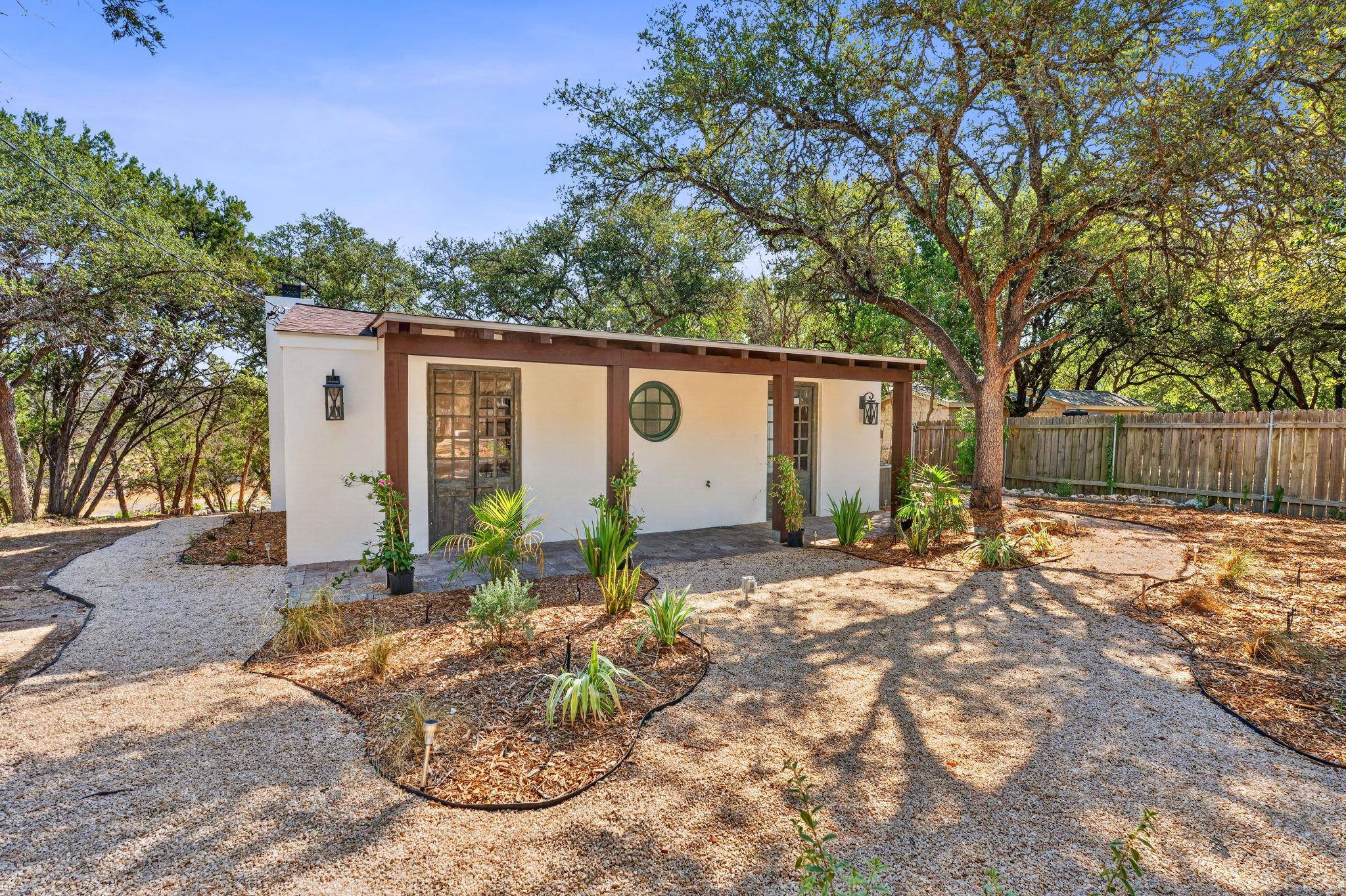 2609 Oak Ridge DR, Spicewood, TX 78669