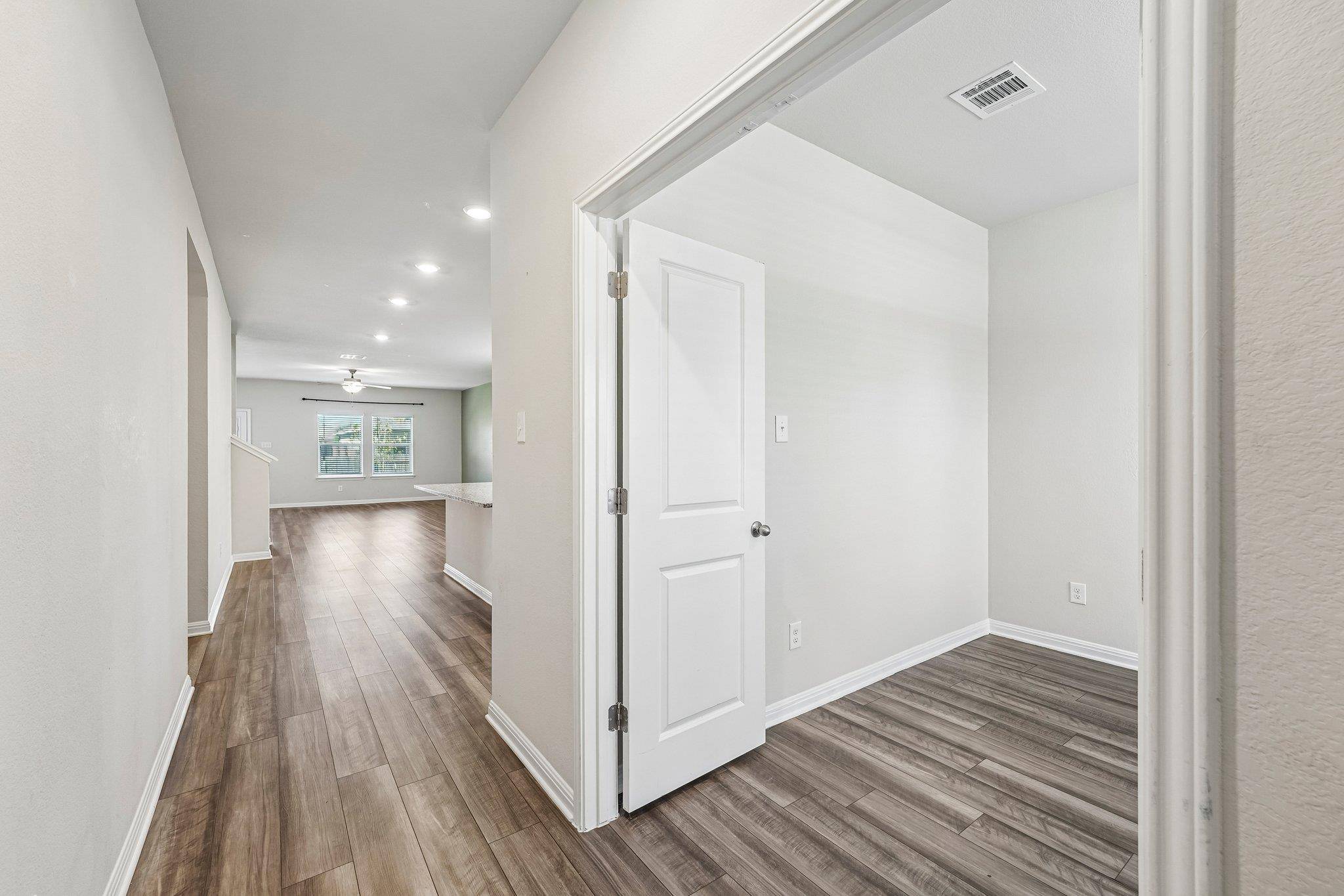 120 Granite Dome DR, Kyle, TX 78640