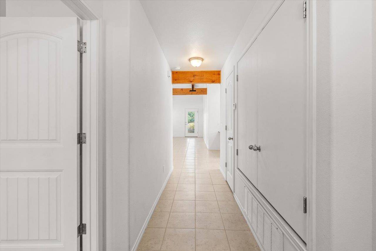 1405 Johnson ST, Marble Falls, TX 78654