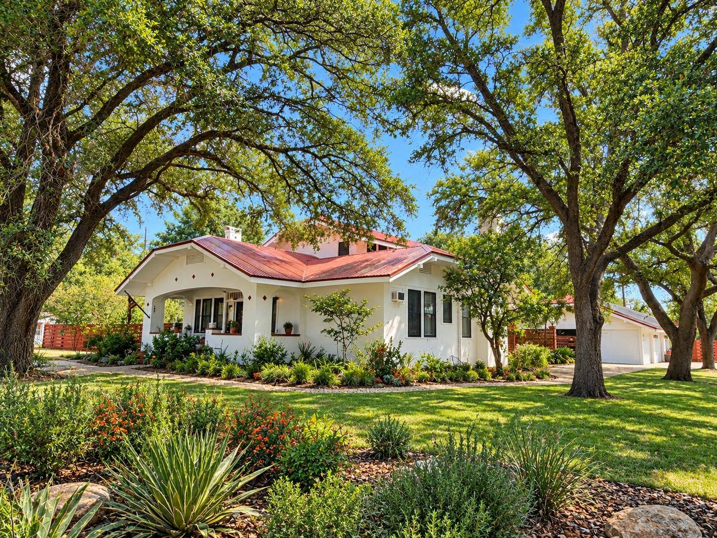 1602 Lexington ST, Taylor, TX 76574