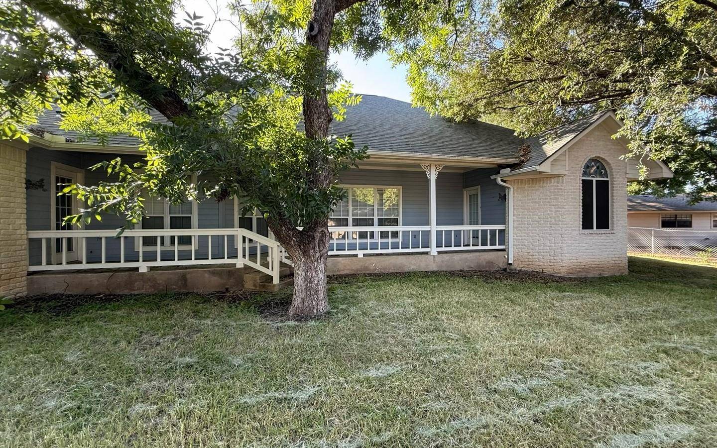 266 Quail ST, Meadowlakes, TX 78654