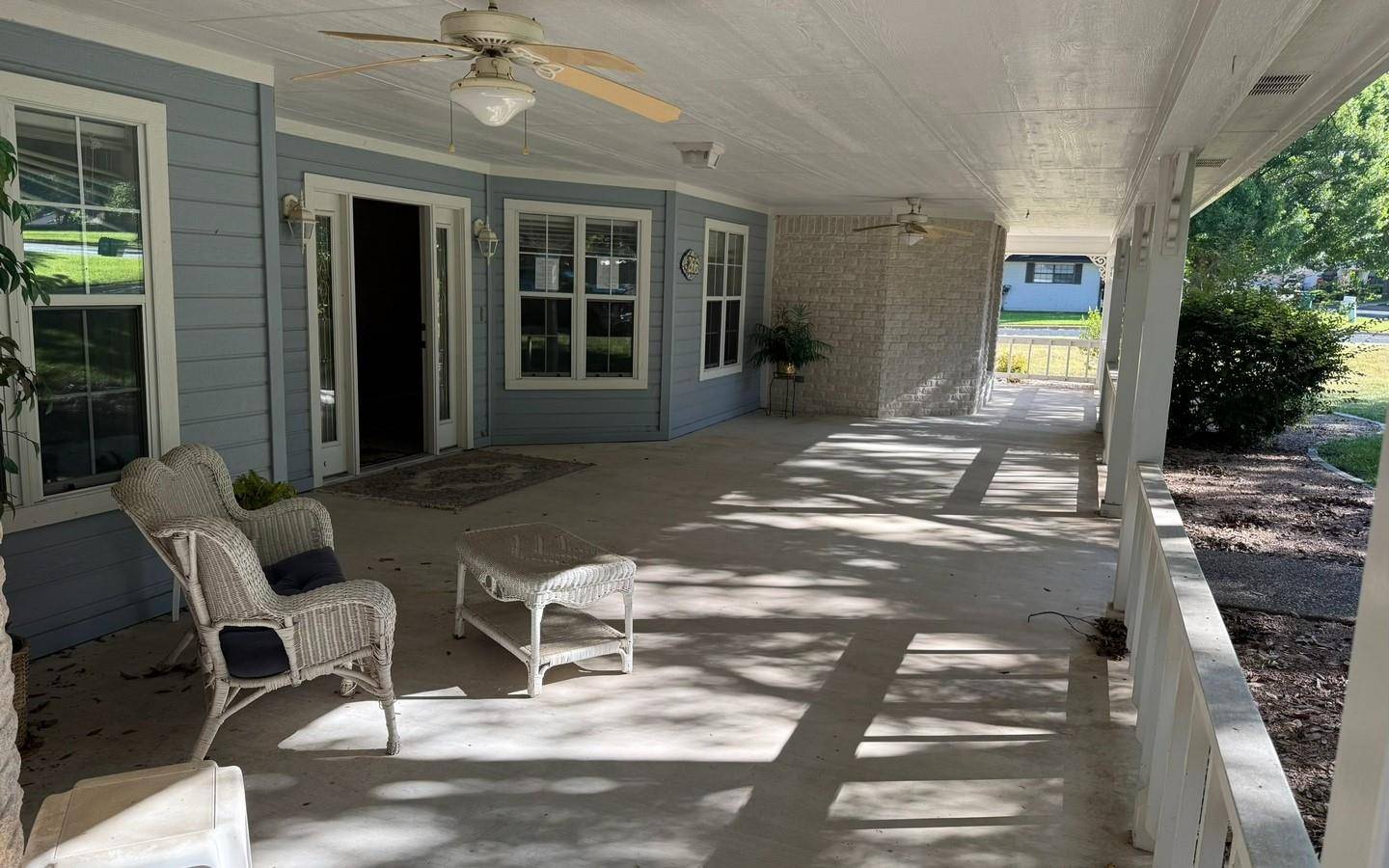 266 Quail ST, Meadowlakes, TX 78654