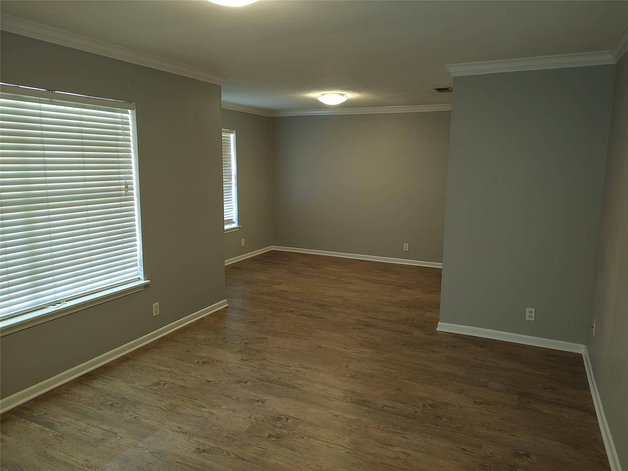 3304 Woodbriar LN, Austin, TX 78723
