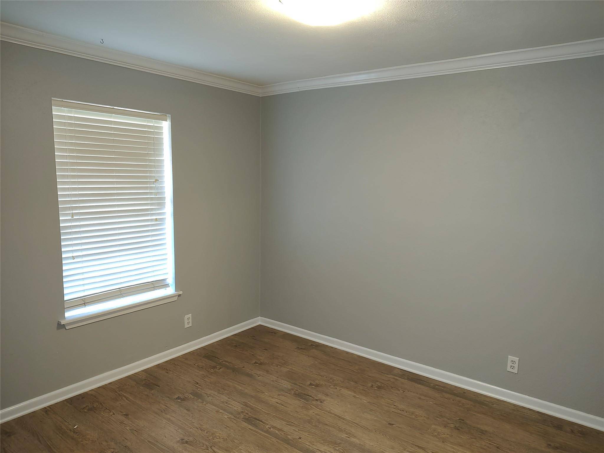 3304 Woodbriar LN, Austin, TX 78723