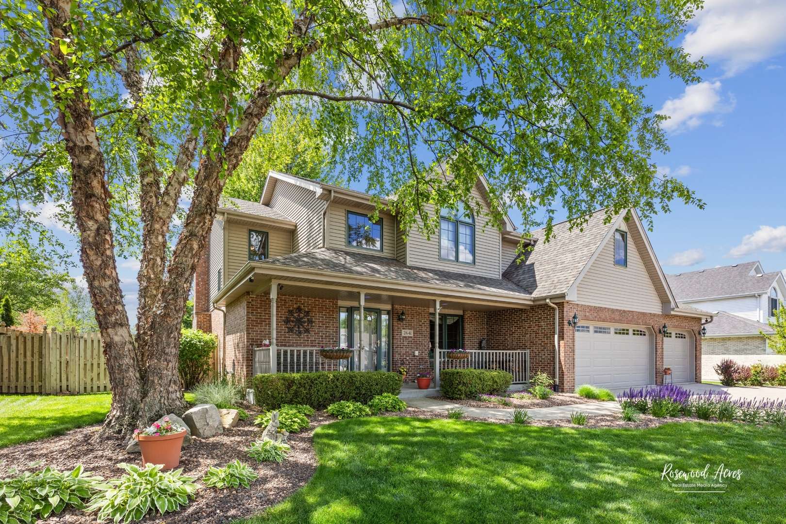 2641 Tanaga Basin, New Lenox, IL 60451