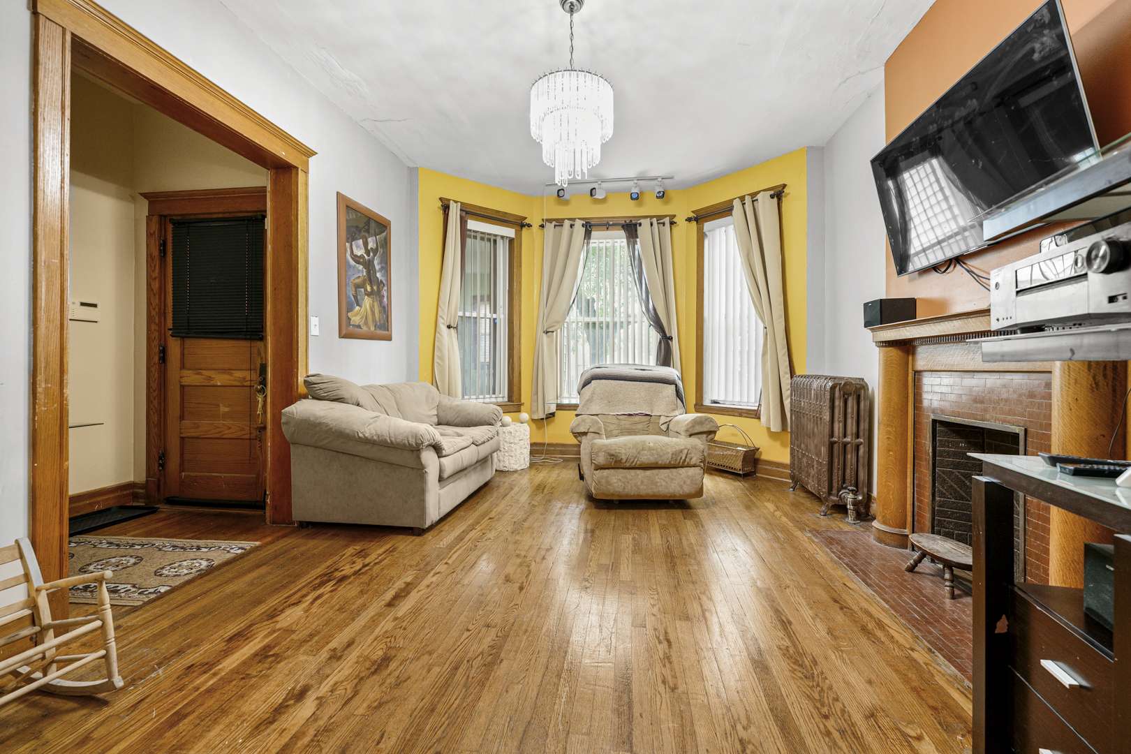 34 N Lockwood AVE, Chicago, IL 60644