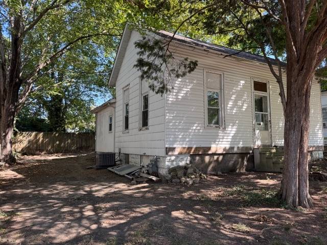 718 Harrison ST, Mt Vernon, IL 62864