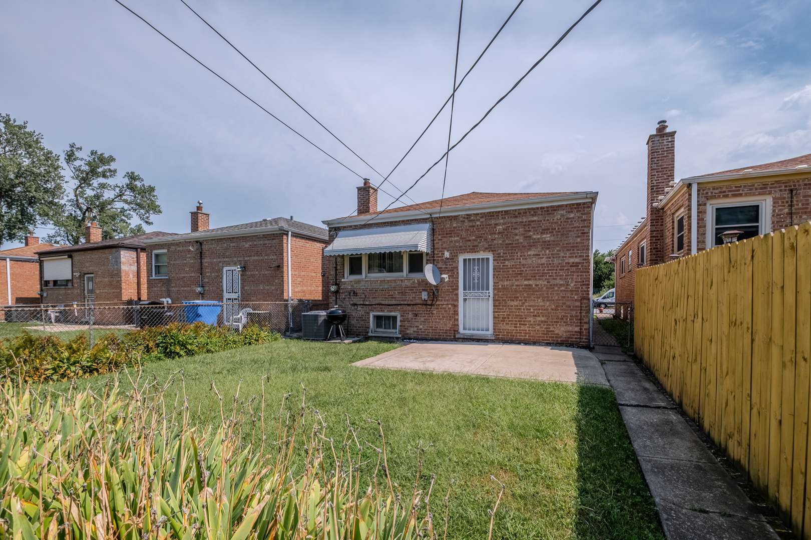 10226 S Torrence AVE, Chicago, IL 60617