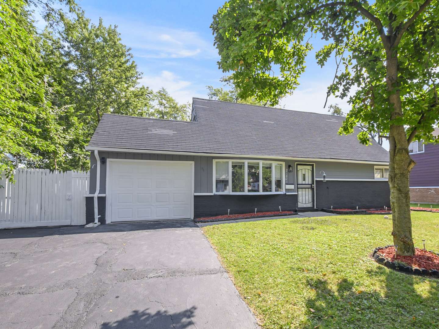 21801 Central Park AVE, Park Forest, IL 60466