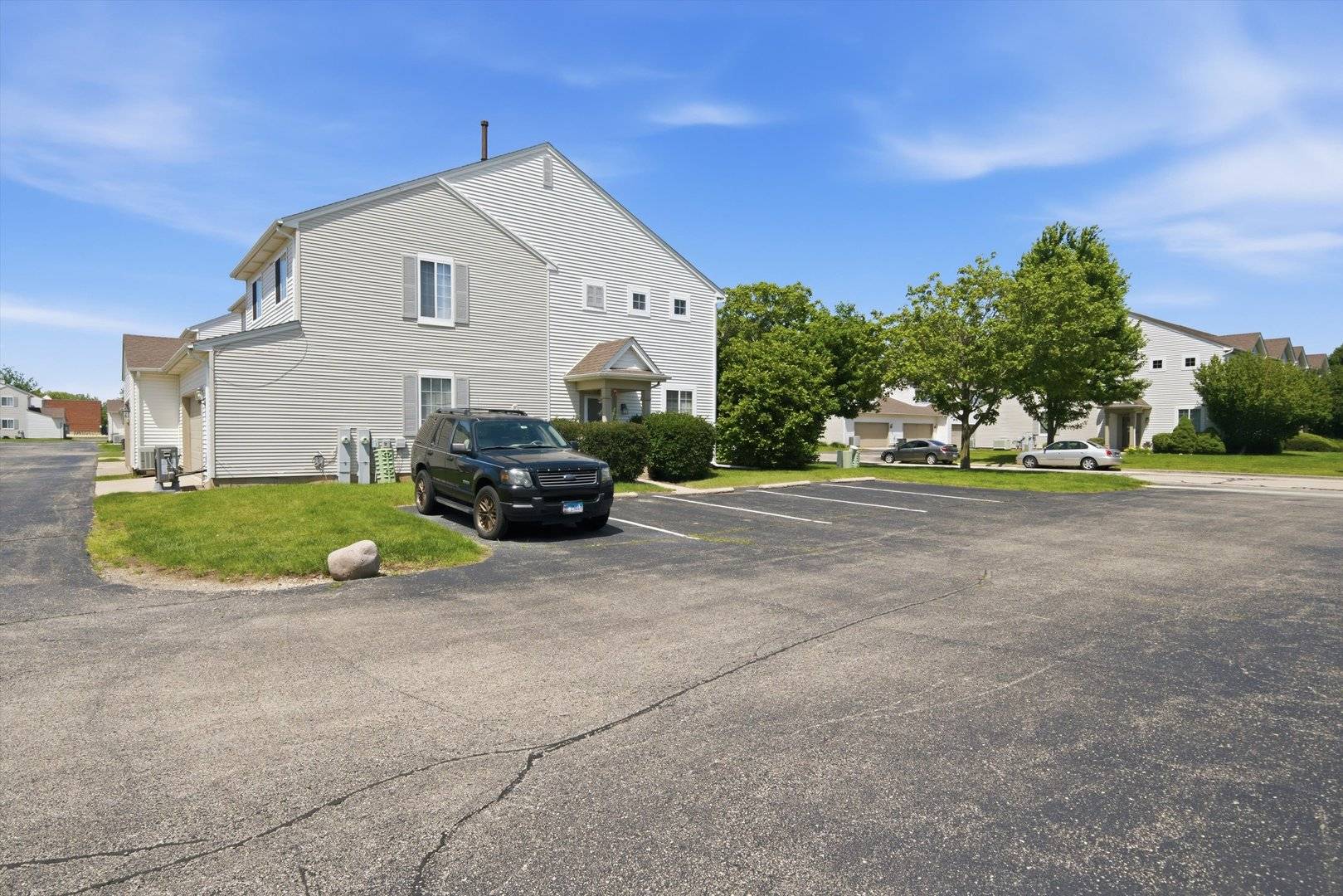 145 AZALEA CIR, Romeoville, IL 60446