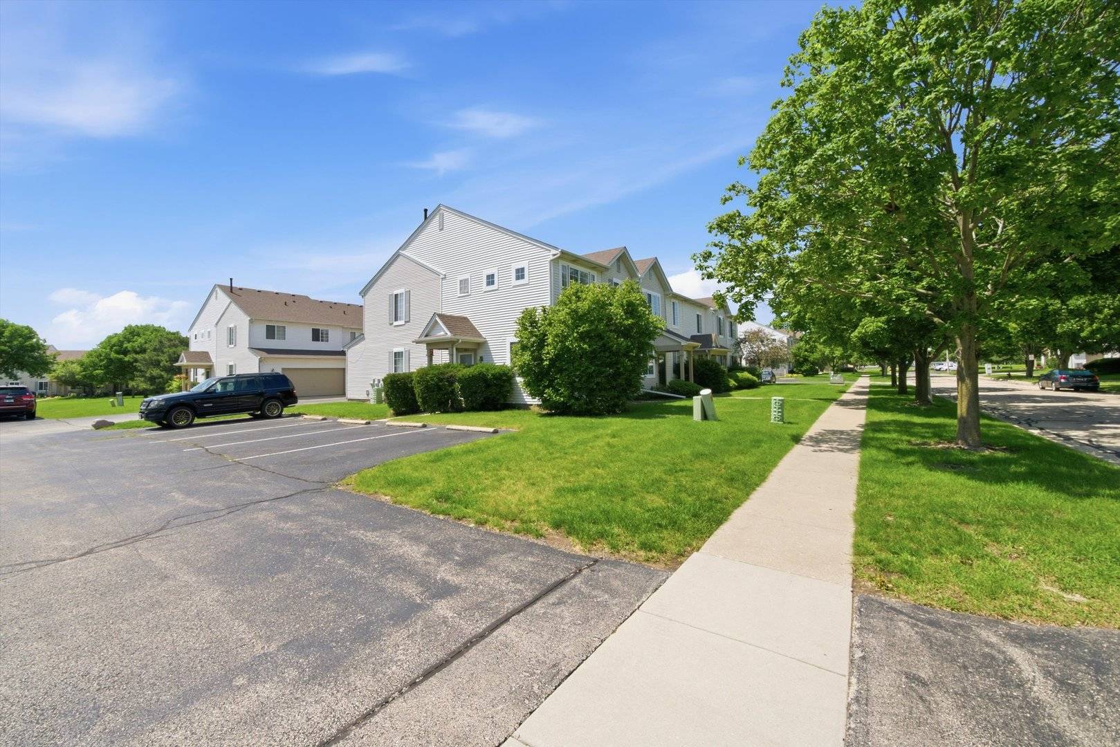 145 AZALEA CIR, Romeoville, IL 60446