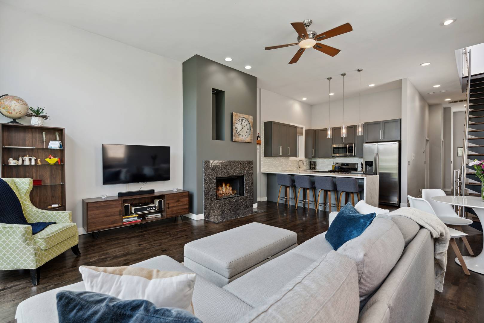 864 N PAULINA ST #3, Chicago, IL 60622