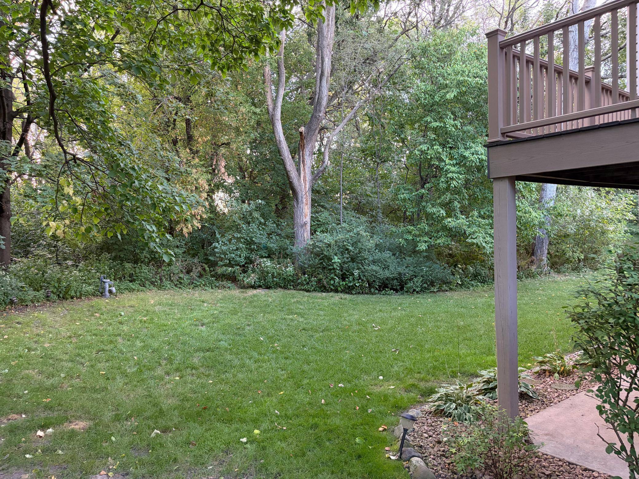 183 Galtier PL, Shoreview, MN 55126
