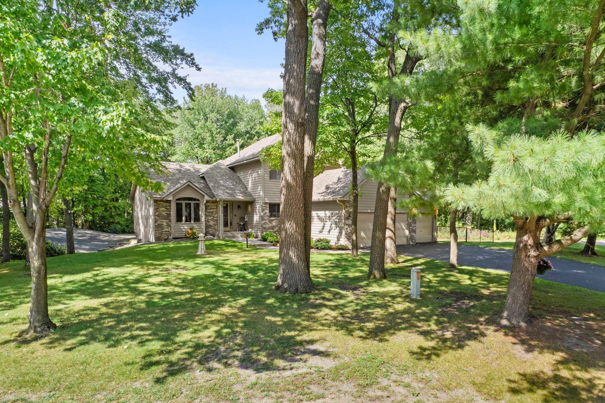 2733 158th AVE NE, Ham Lake, MN 55304