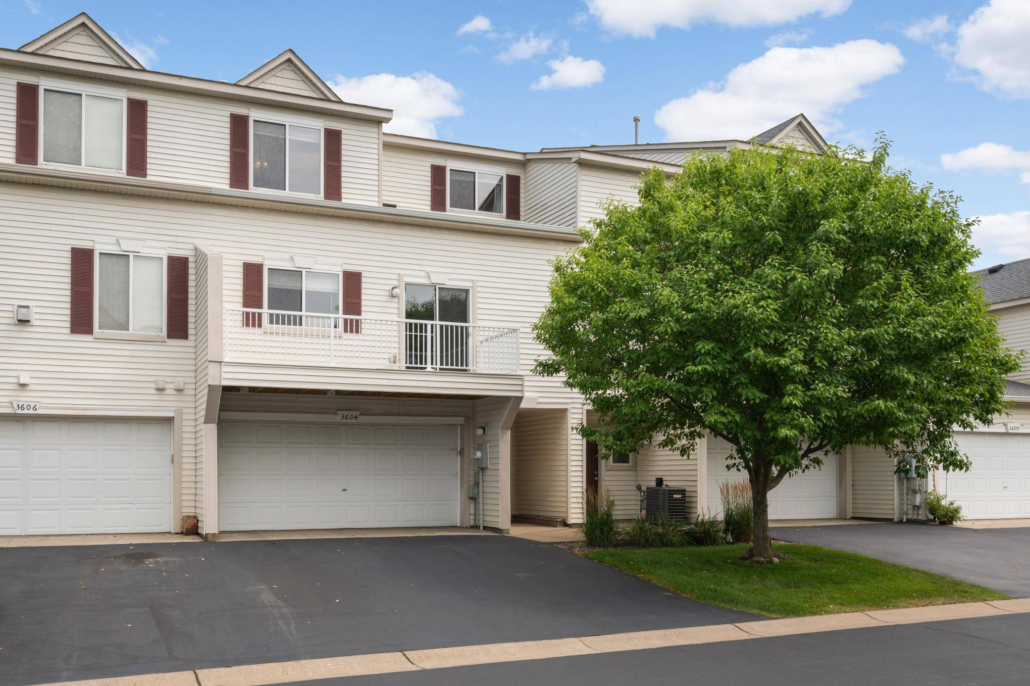 3604 Abercrombie LN, Stillwater, MN 55082