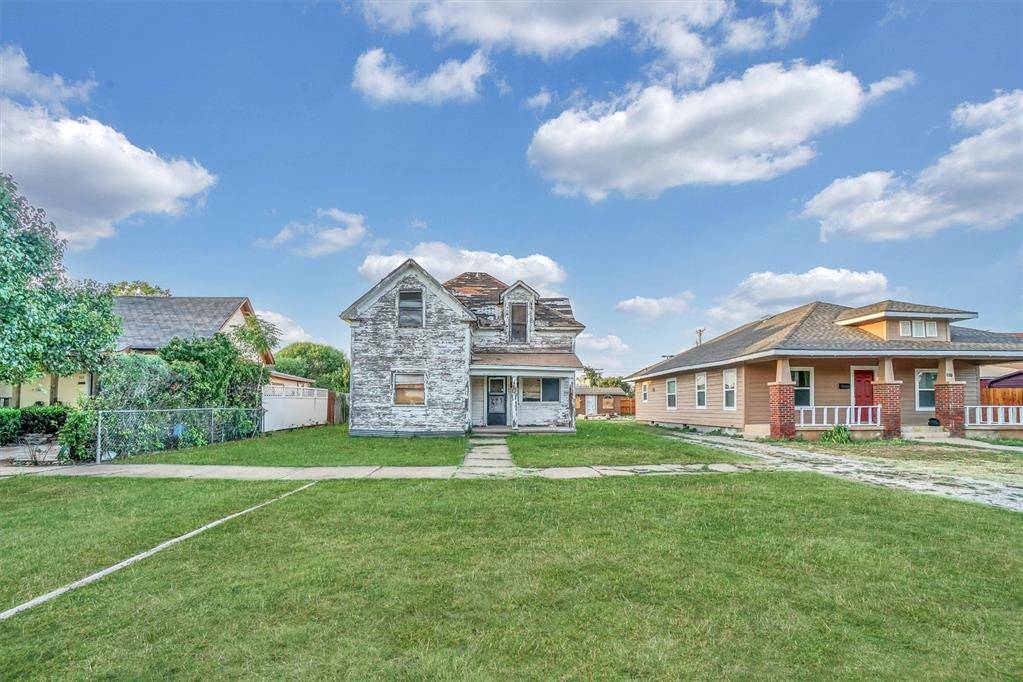 309 E Walnut ST, Altus, OK 73521