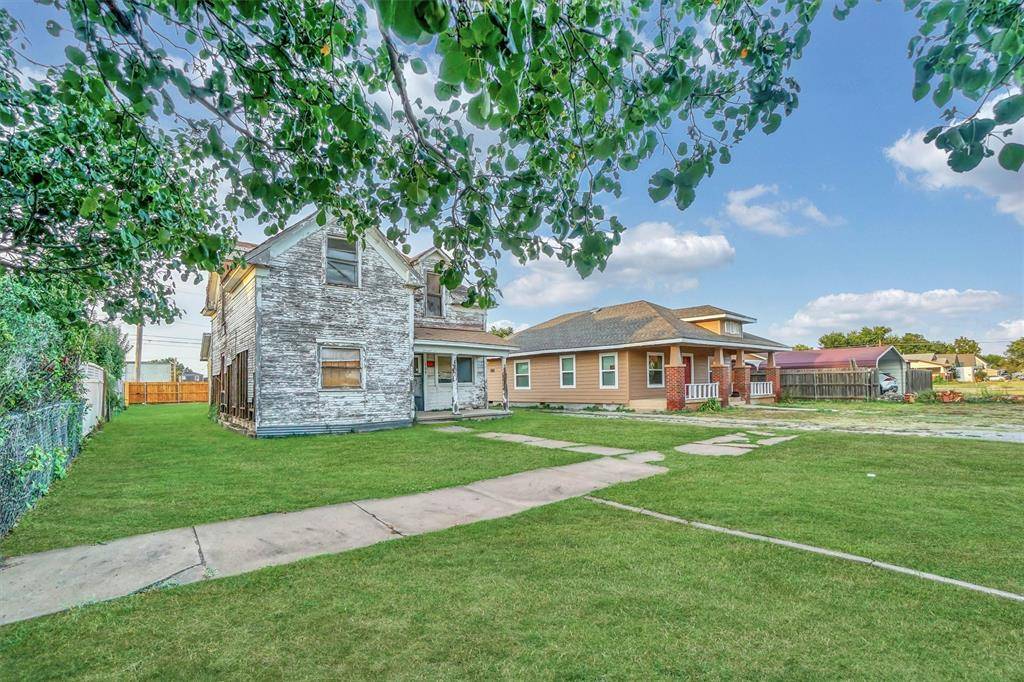 309 E Walnut ST, Altus, OK 73521