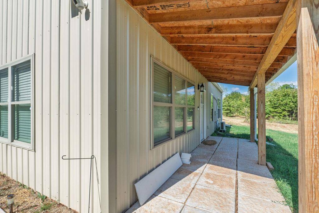 21427 S Rock Creek RD, Tecumseh, OK 74873