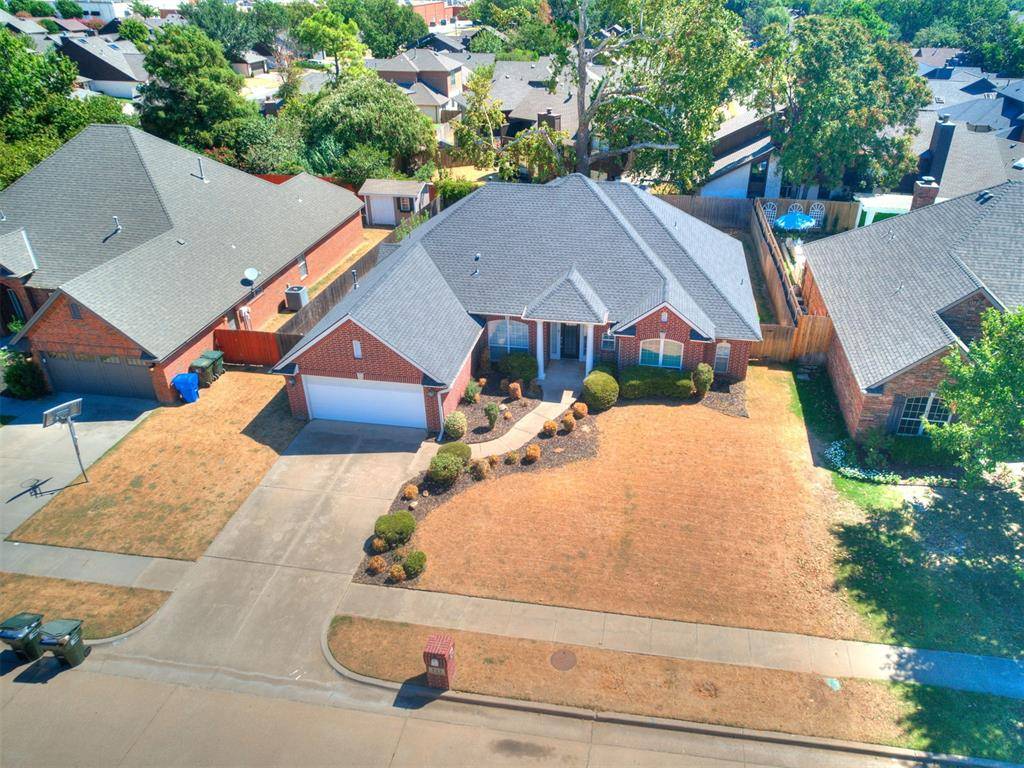 909 Hearthstone, Norman, OK 73072