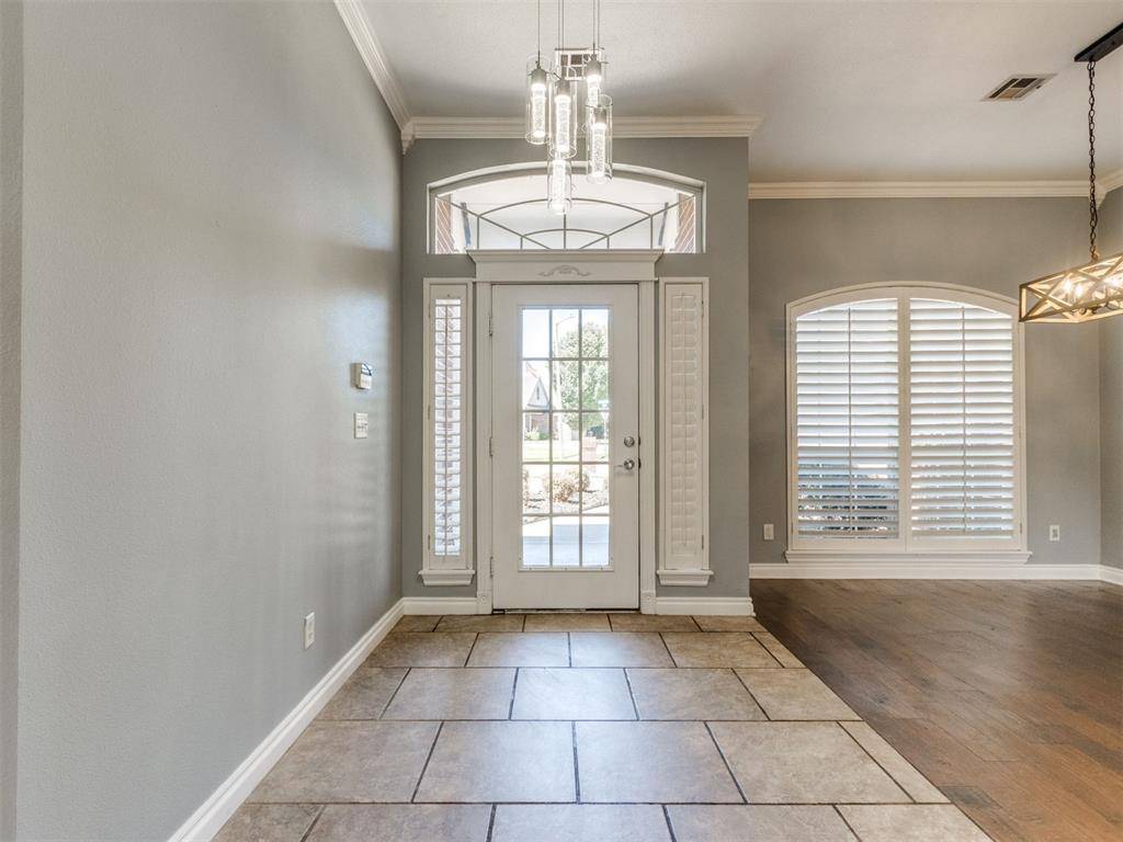 909 Hearthstone, Norman, OK 73072
