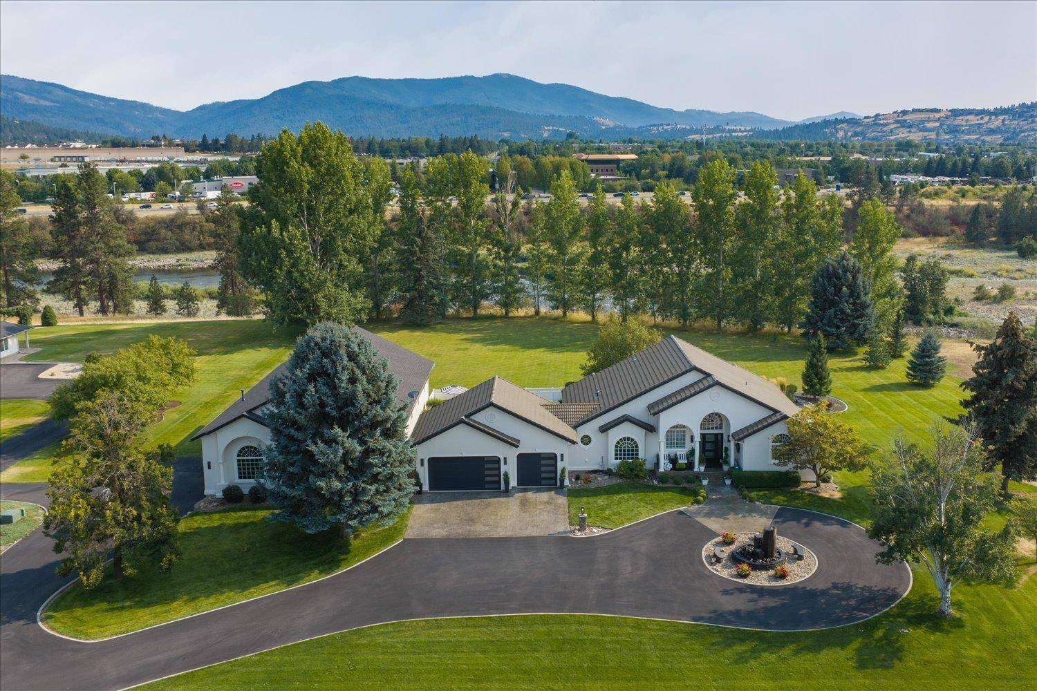 23410 E Euclid Ave, Otis Orchards, WA 99027