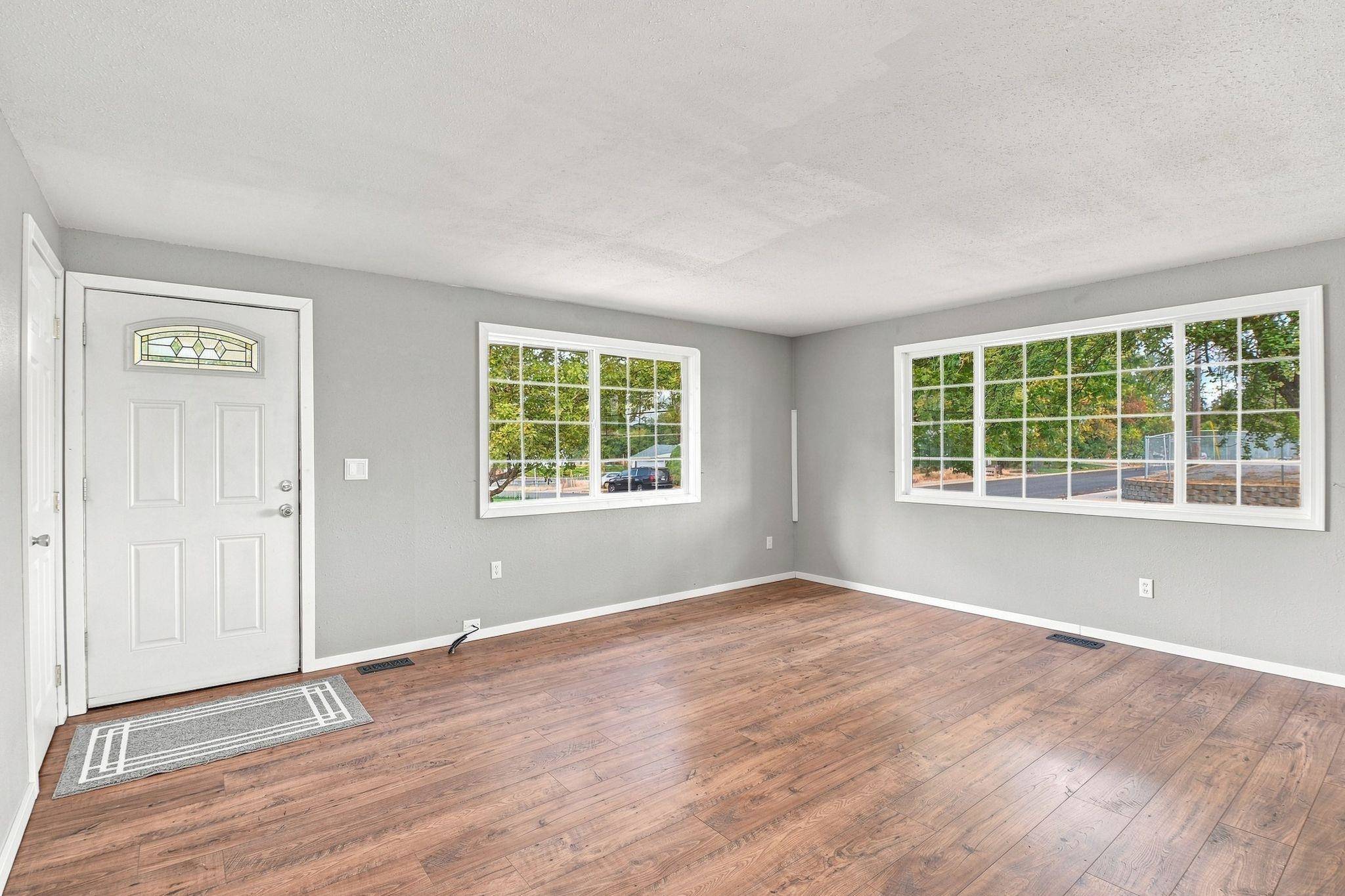 10104 E 13th Ave, Spokane, WA 99206