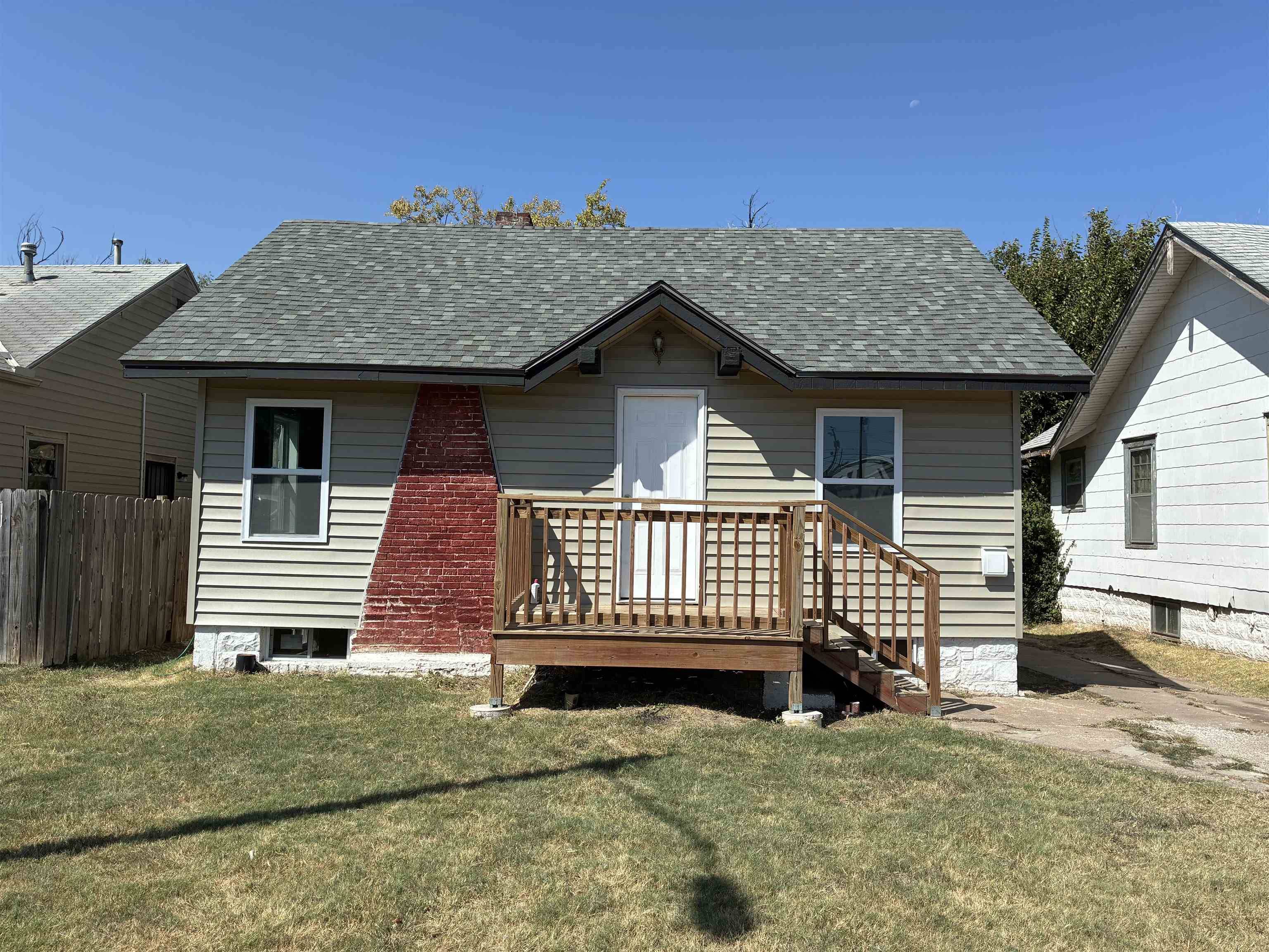 1339 N Lorraine Ave., Wichita, KS 67214