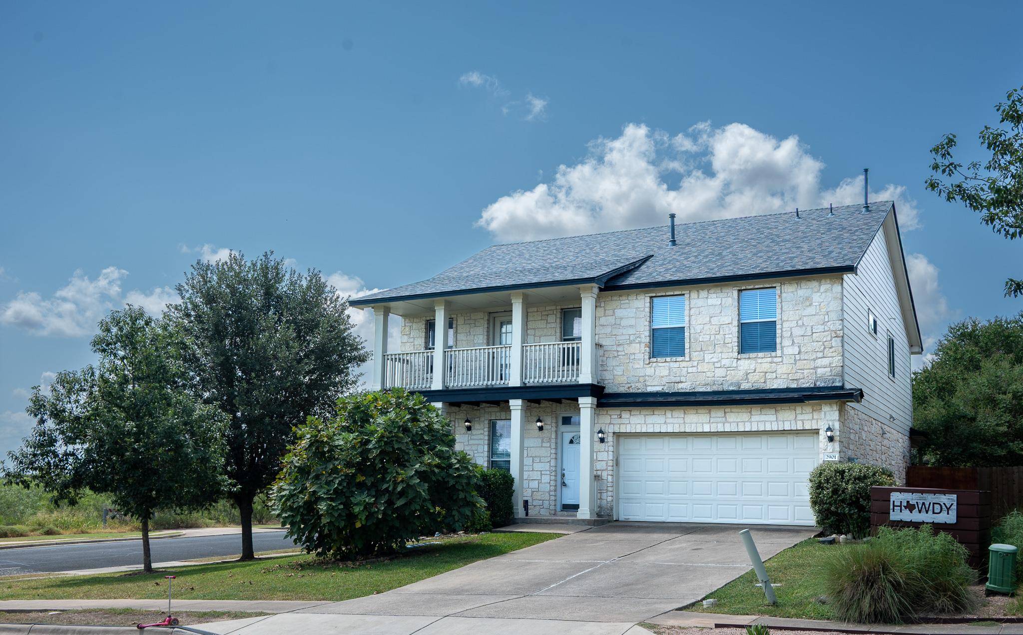 2901 FLEET DR, Austin, TX 78748