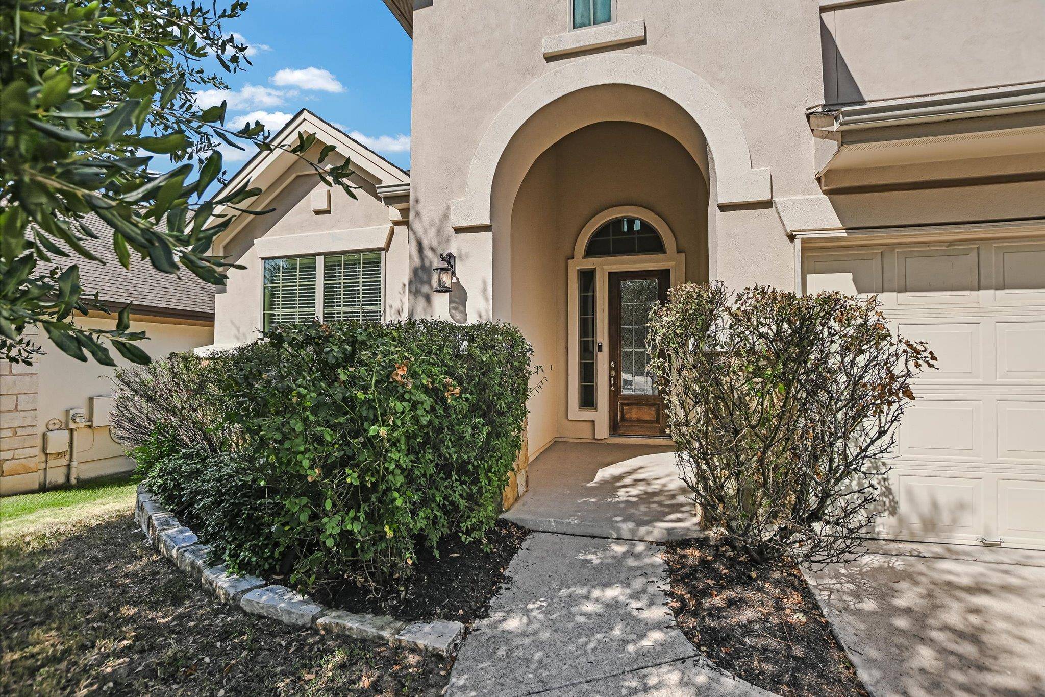 4104 Vinalopo DR, Austin, TX 78738