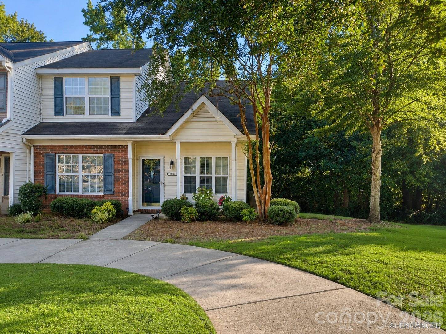 10106 Ballyclare CT, Charlotte, NC 28213