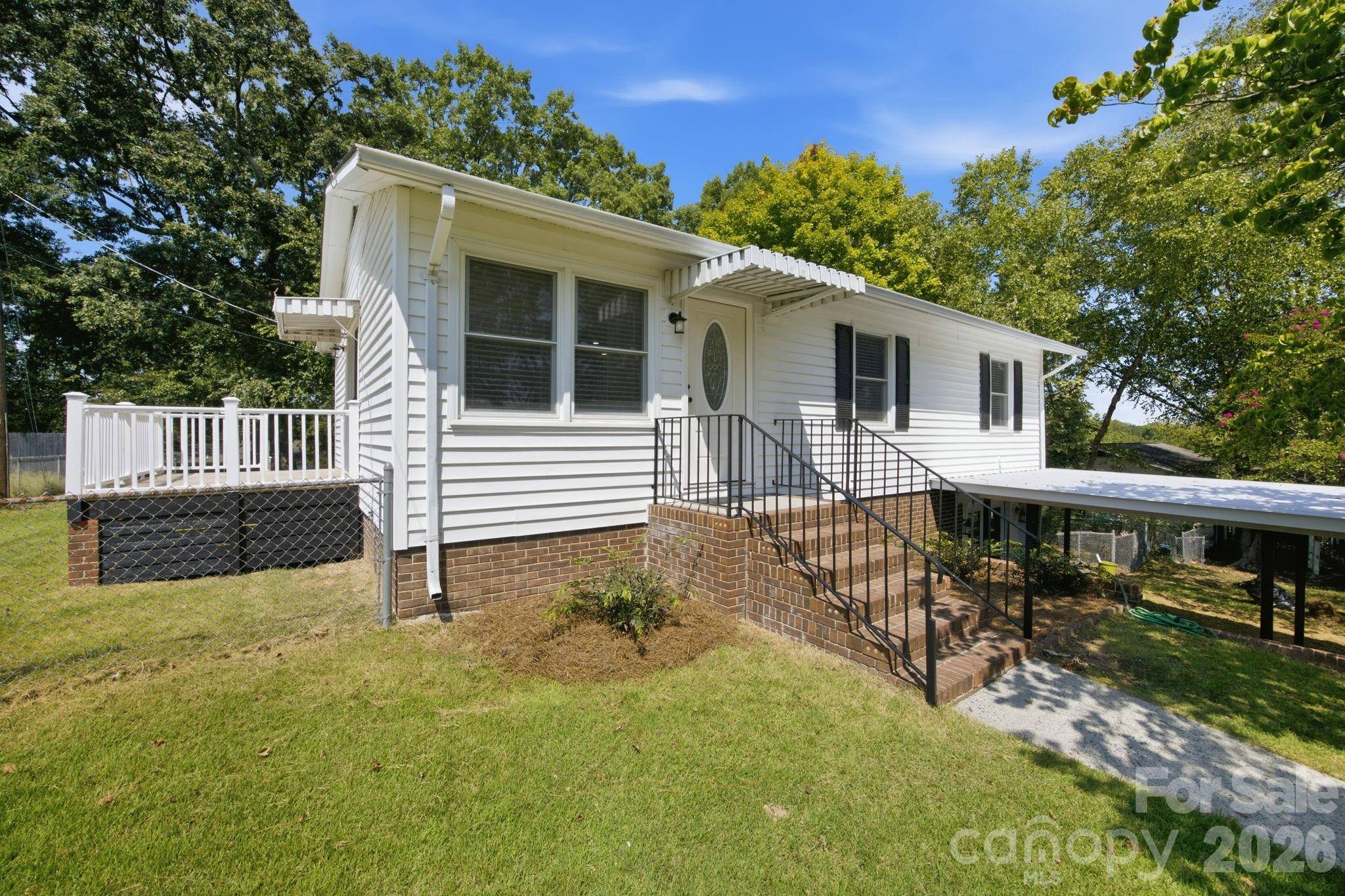 1720 Valwood ST, Kannapolis, NC 28083