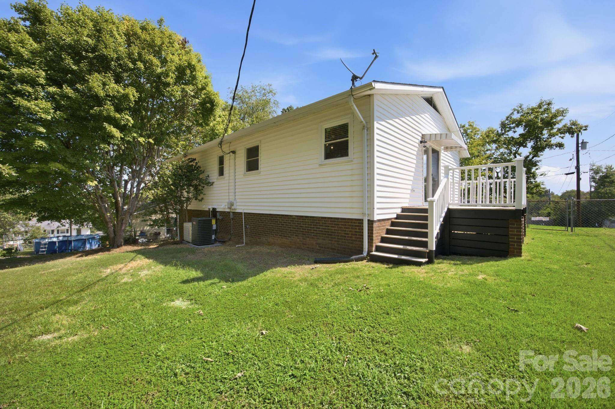 1720 Valwood ST, Kannapolis, NC 28083