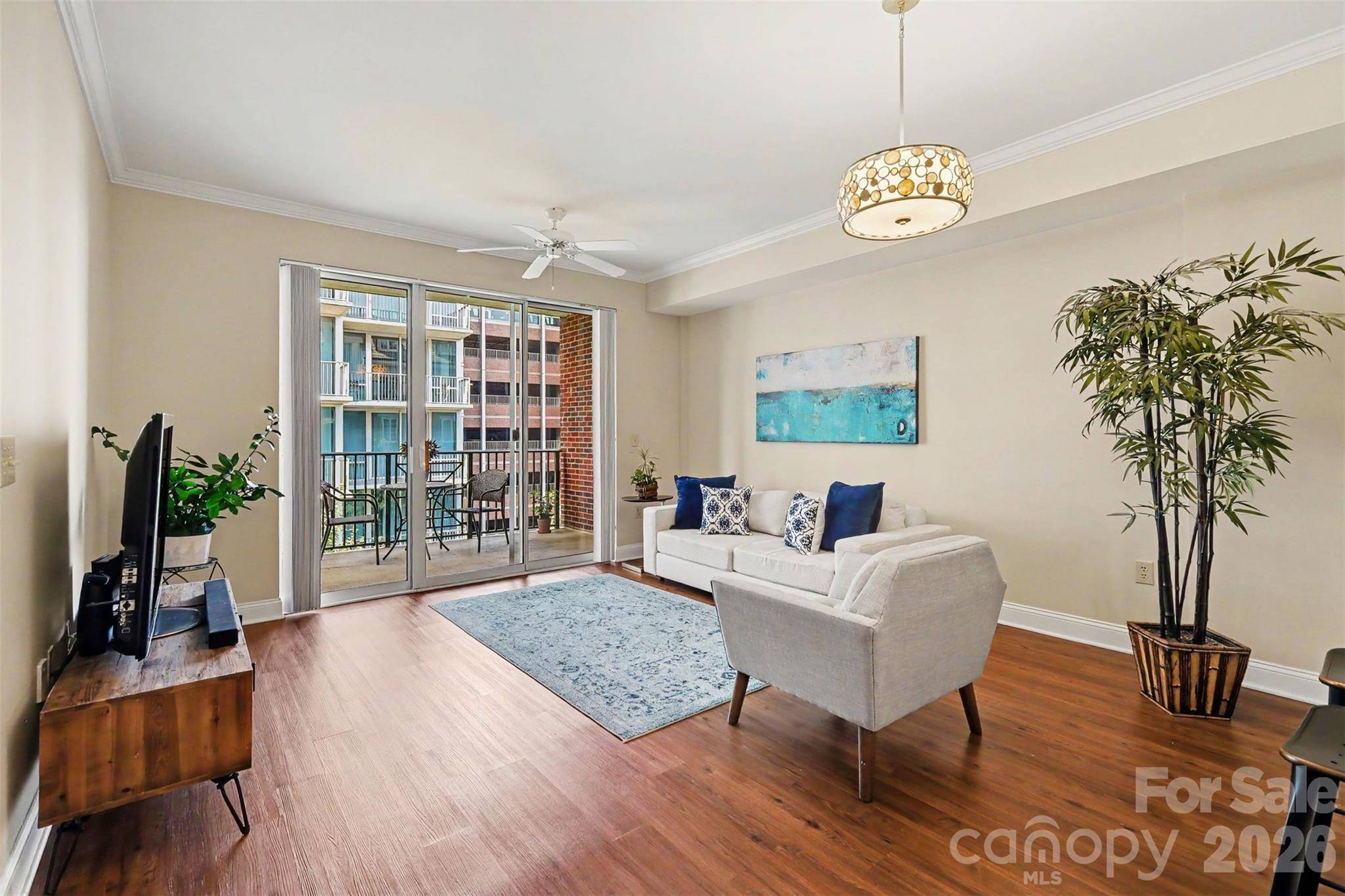 300 W 5th ST #535, Charlotte, NC 28202